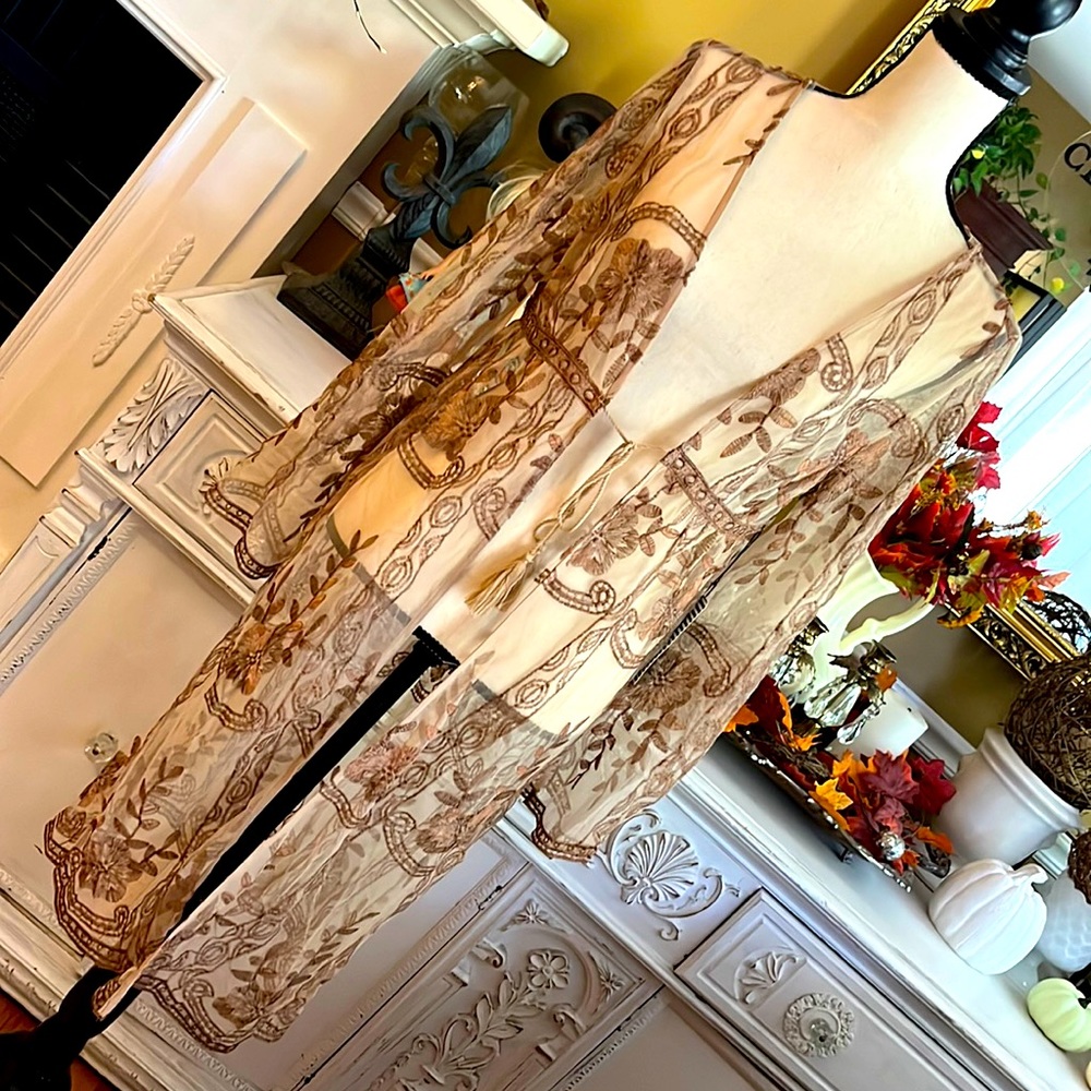 Beautiful Long lace tunic